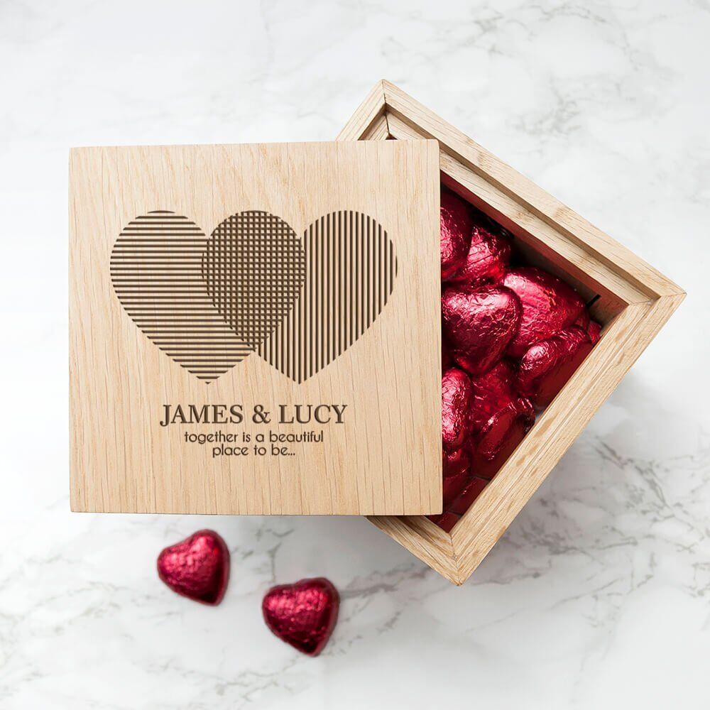 Personalised Oak Photo Cube – Hearts
