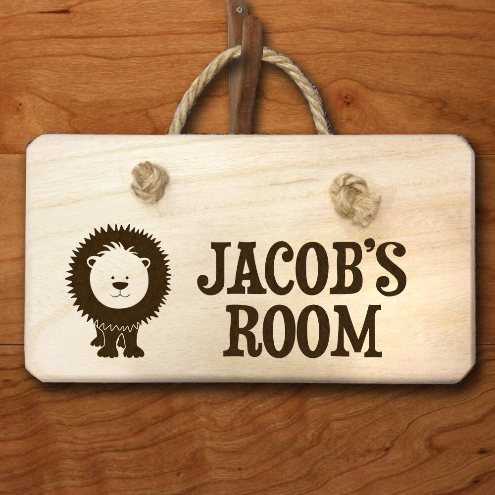 Personalised Wooden Sign – Lion