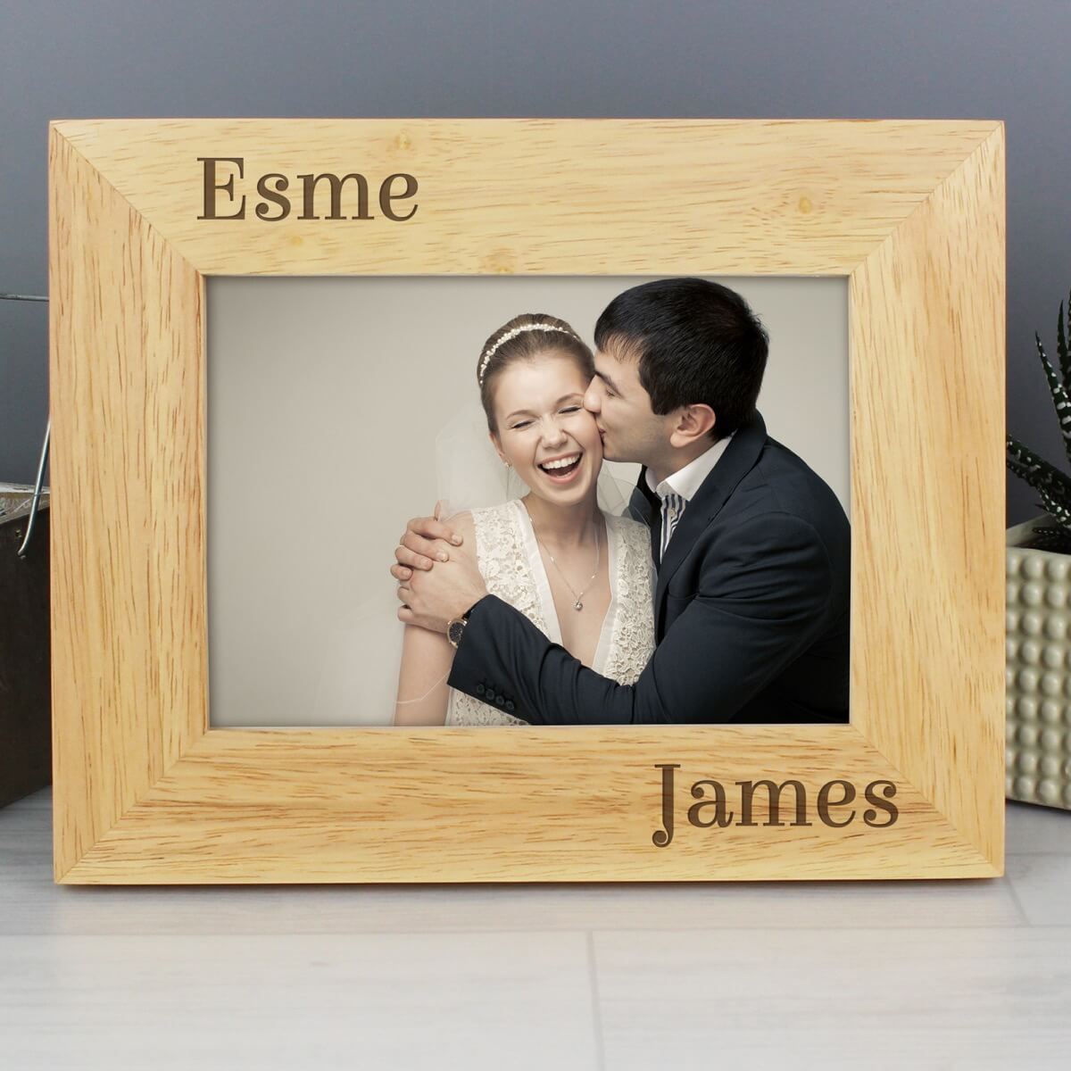 Personalised Couples 7×5 Landscape Wooden Photo Frame