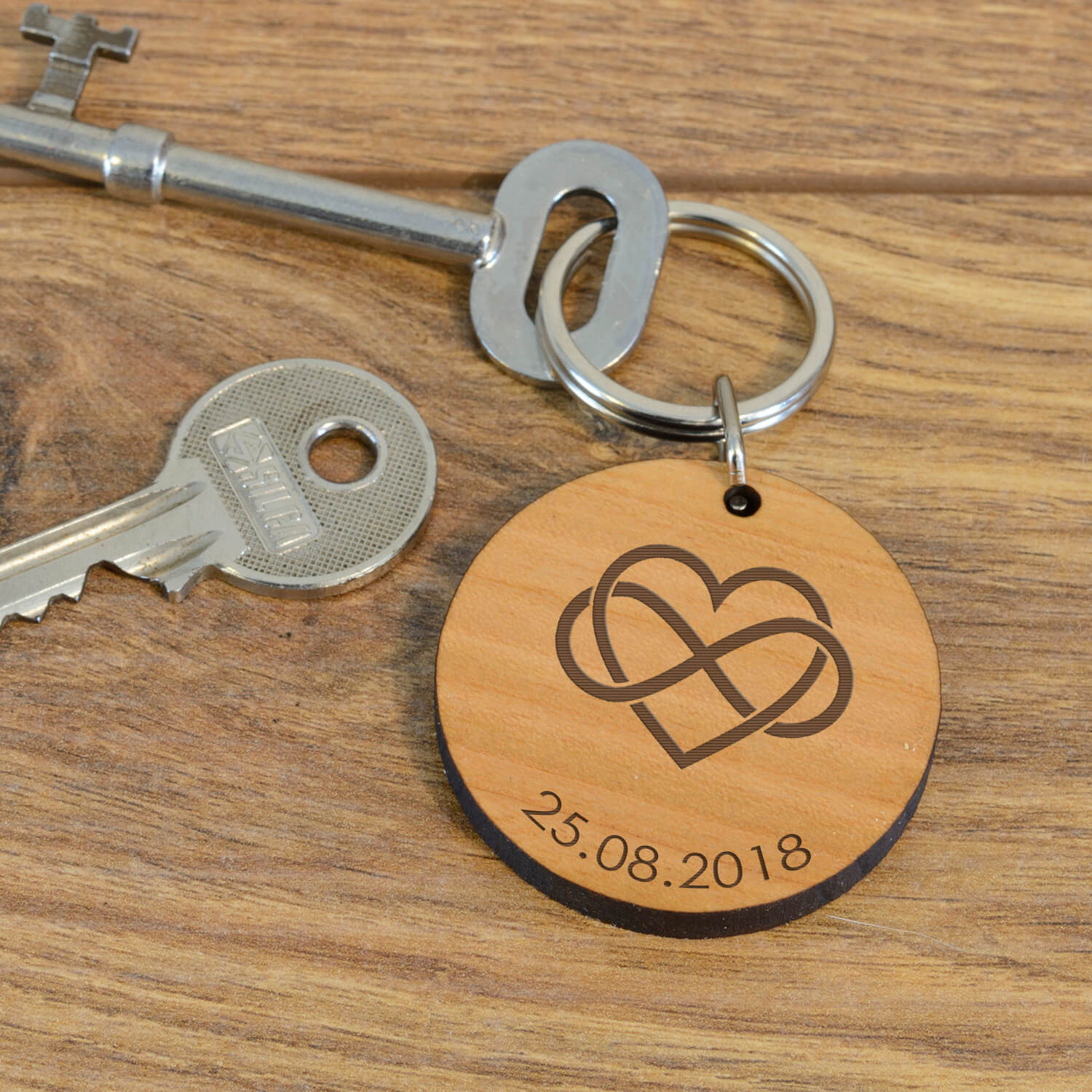 Personalised Wooden Key Ring – Infinity