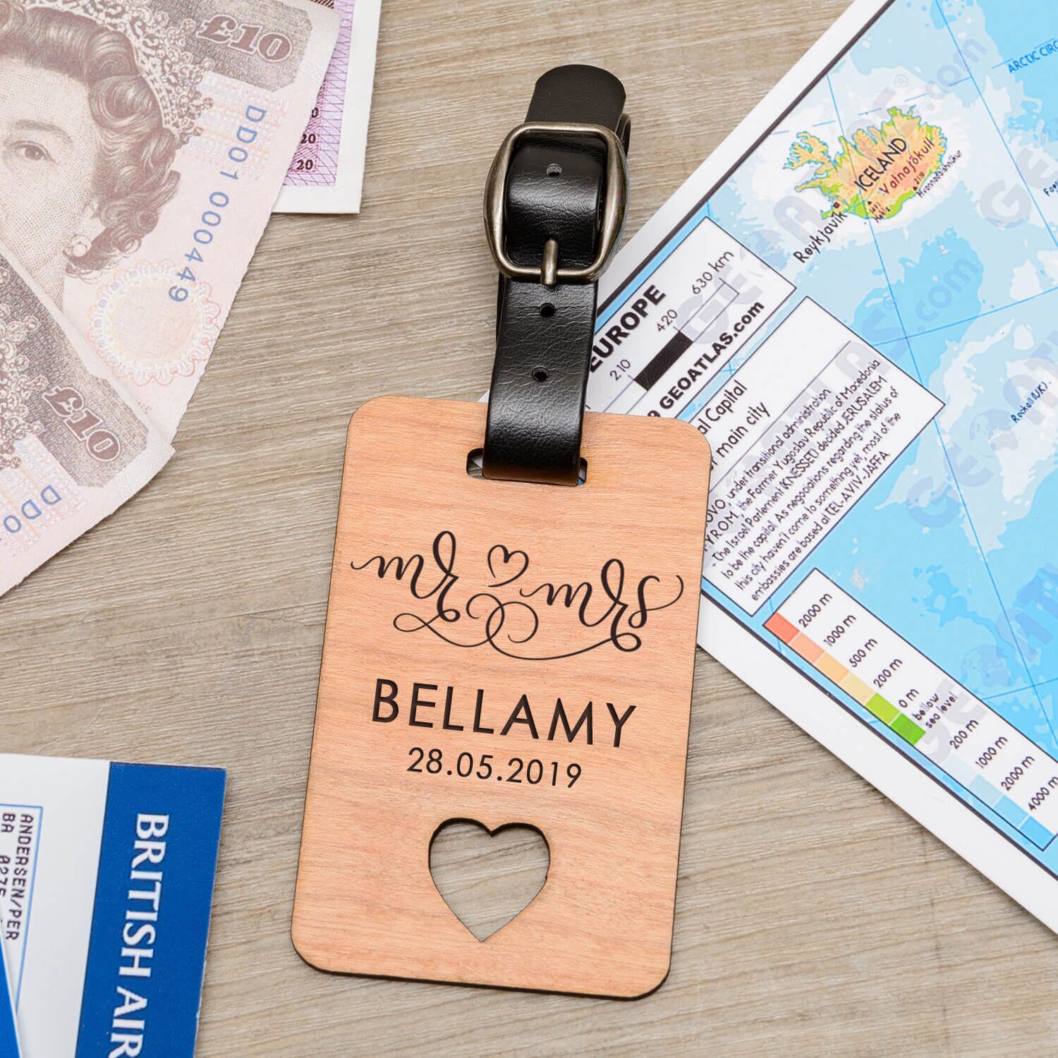 Personalised Wooden Luggage Tag – Mr & Mrs