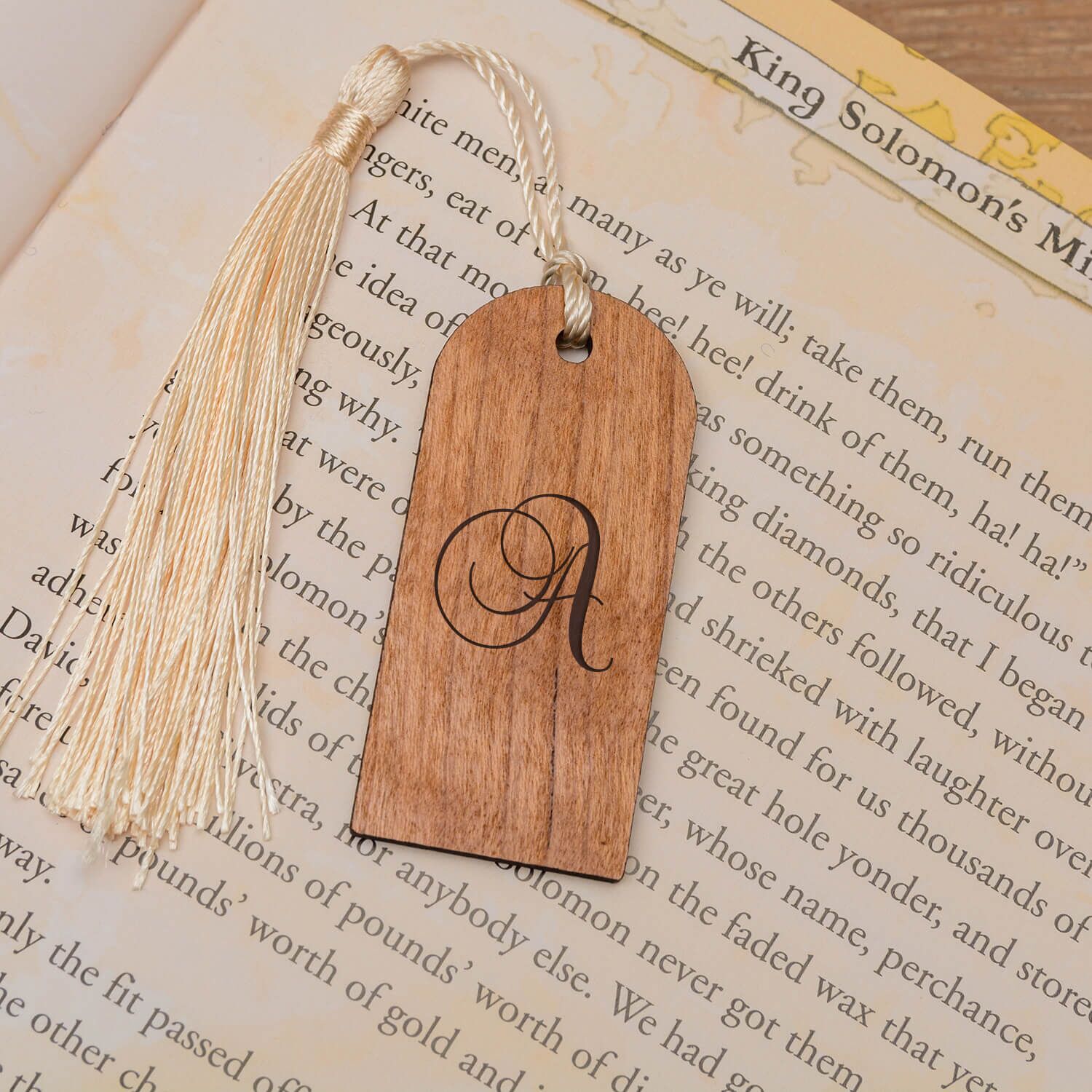 Personalised Wooden Bookmark – Initial (Tag)